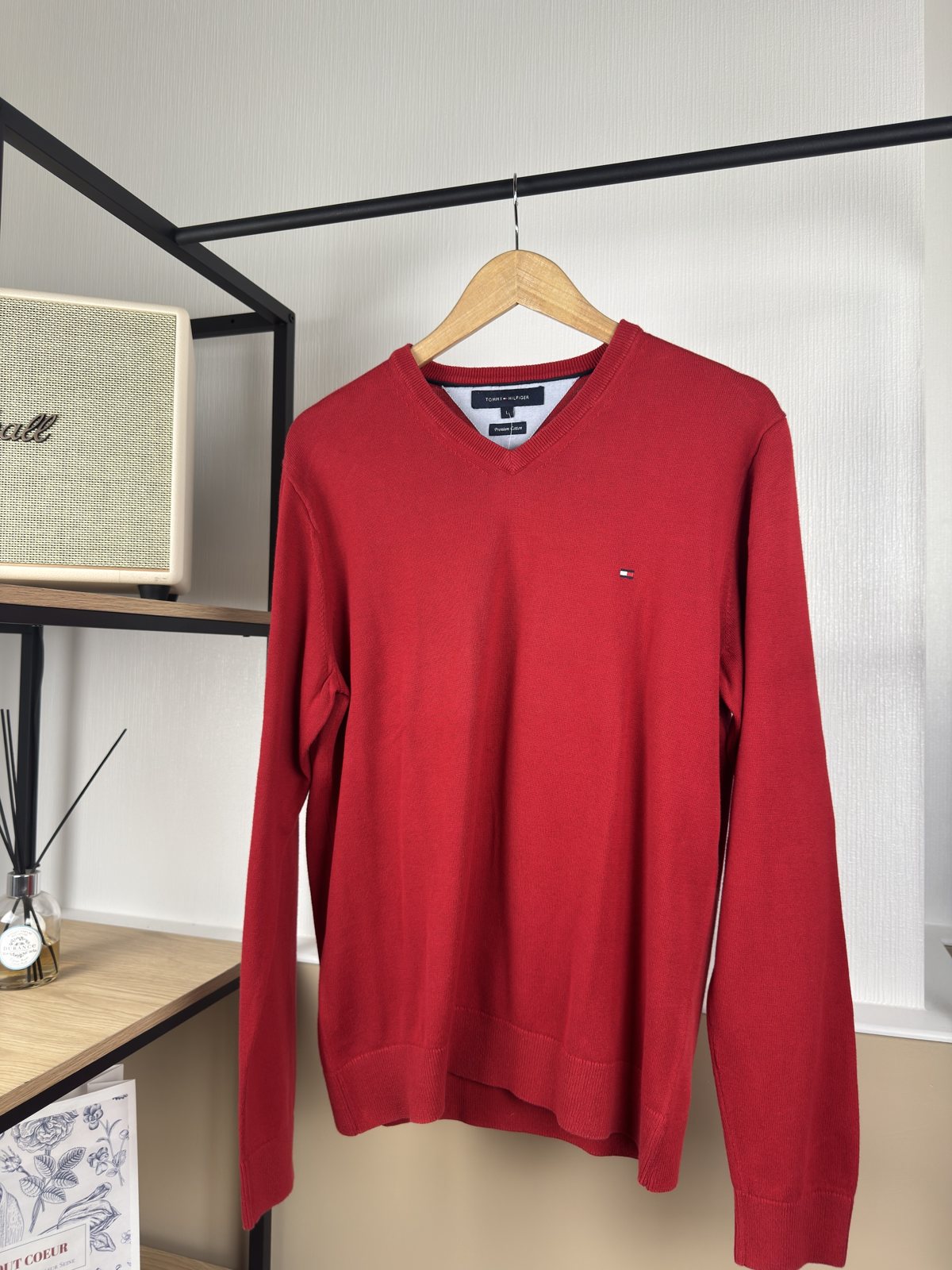 Pull col V Tommy Hilfiger rouge