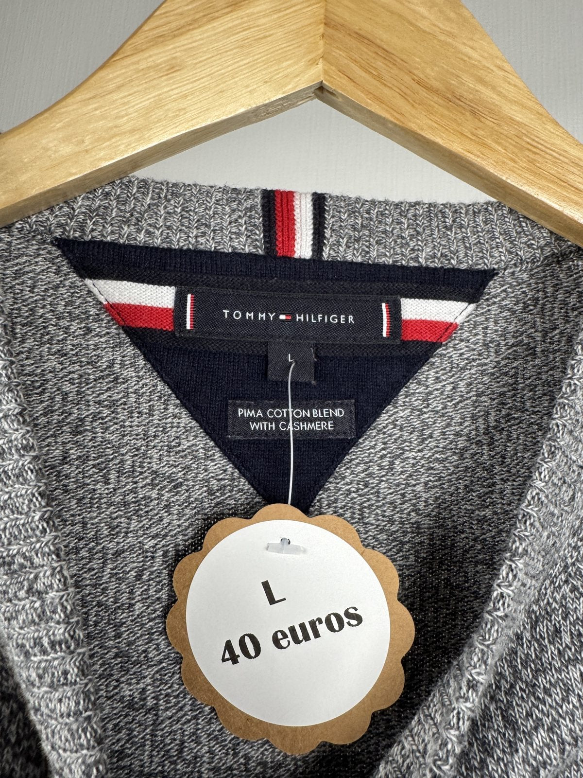Pull Tommy Hilfiger gris chiné