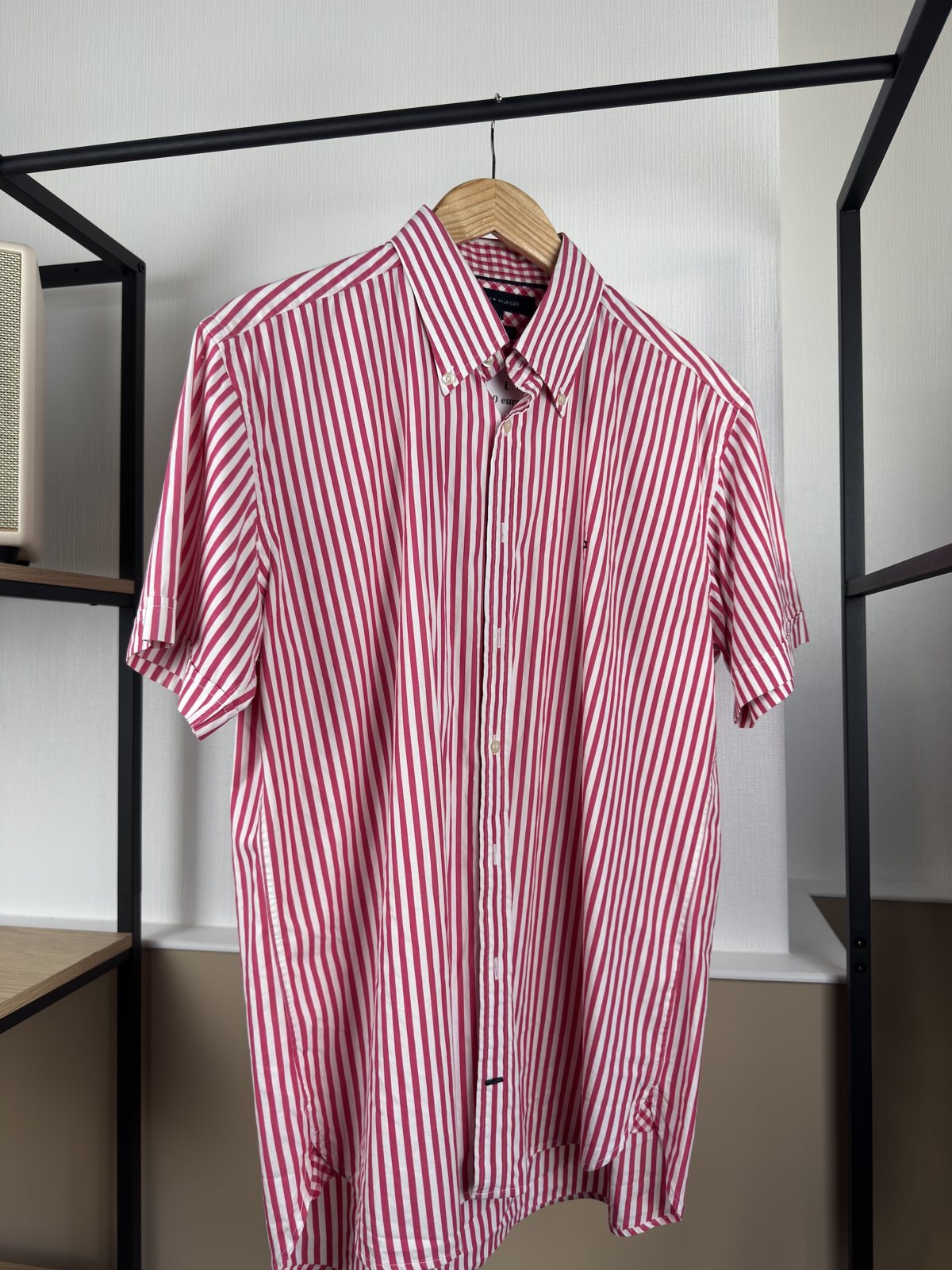 Chemise Tommy Hilfiger rayée framboise et blanc manches courtes