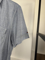 Chemise Tommy Hilfiger chambray bleu à poches manches courtes