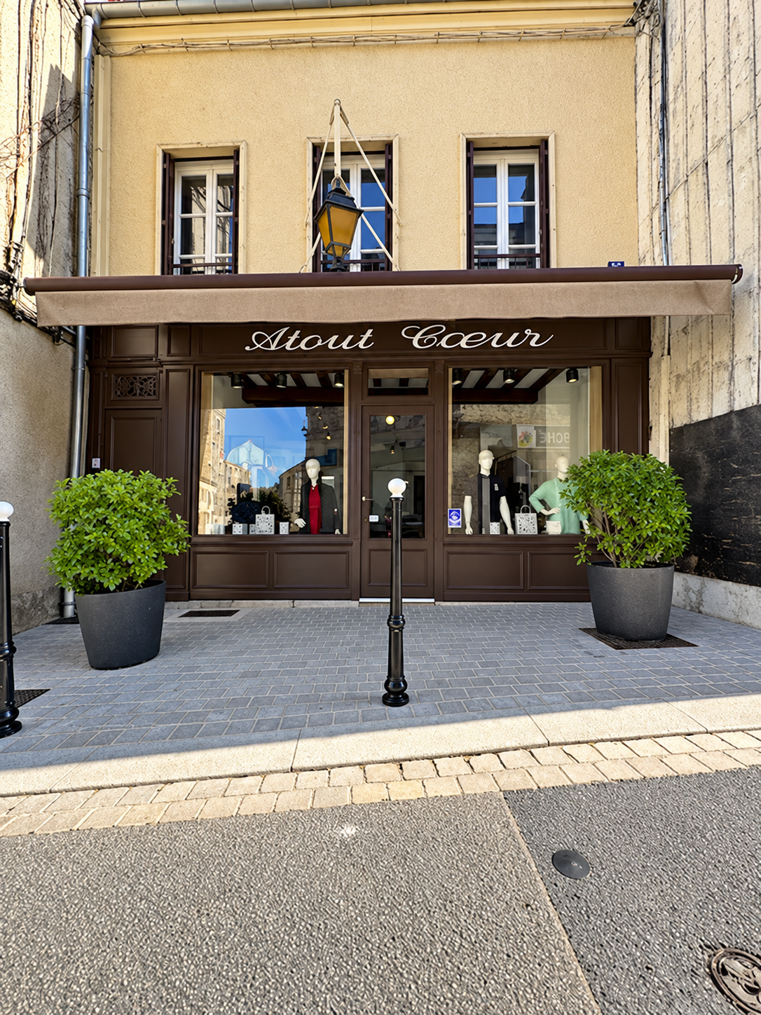 Façade de la boutique Atout Coeur à Nogent-sur-Seine