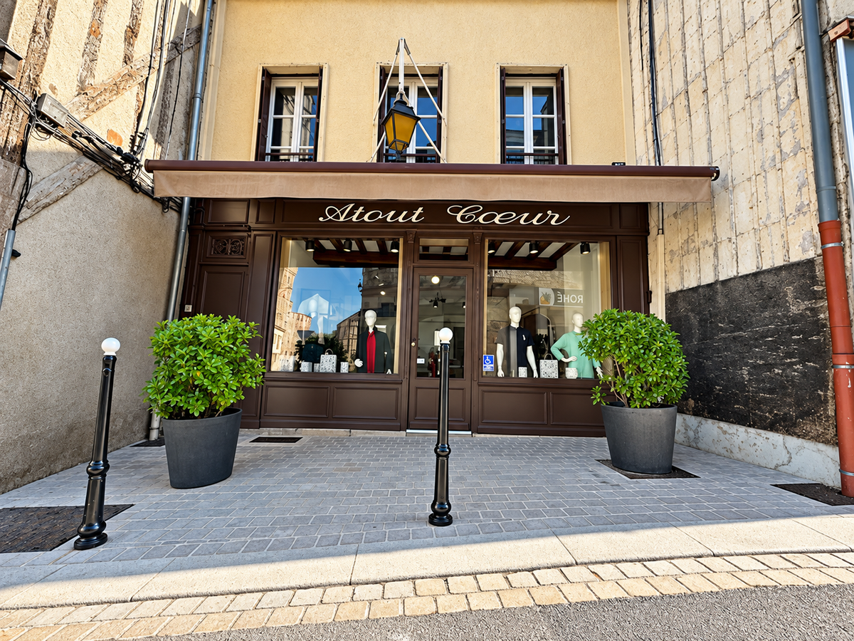 Façade de la boutique Atout Coeur